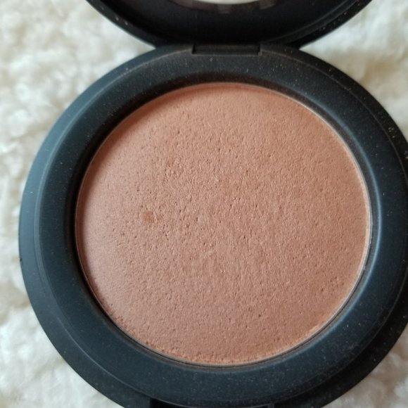 Bare Minerals Gen Nude Blush- Beige For Days- lightly used - Picture 4 of 8